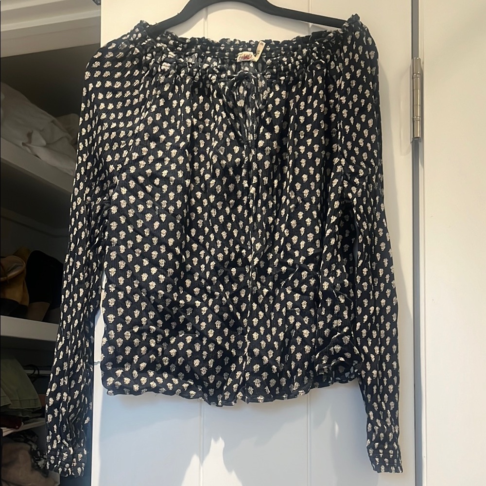 Faherty Black and White Smocked Tie Front Blouse